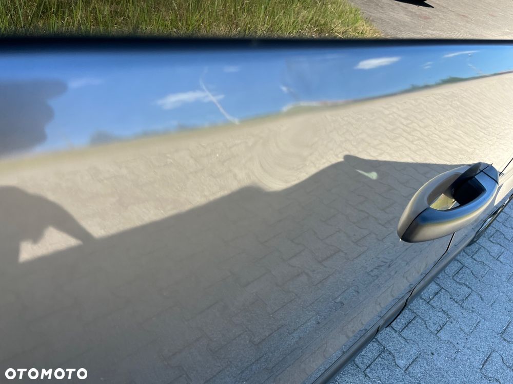 Opel Vivaro - 27