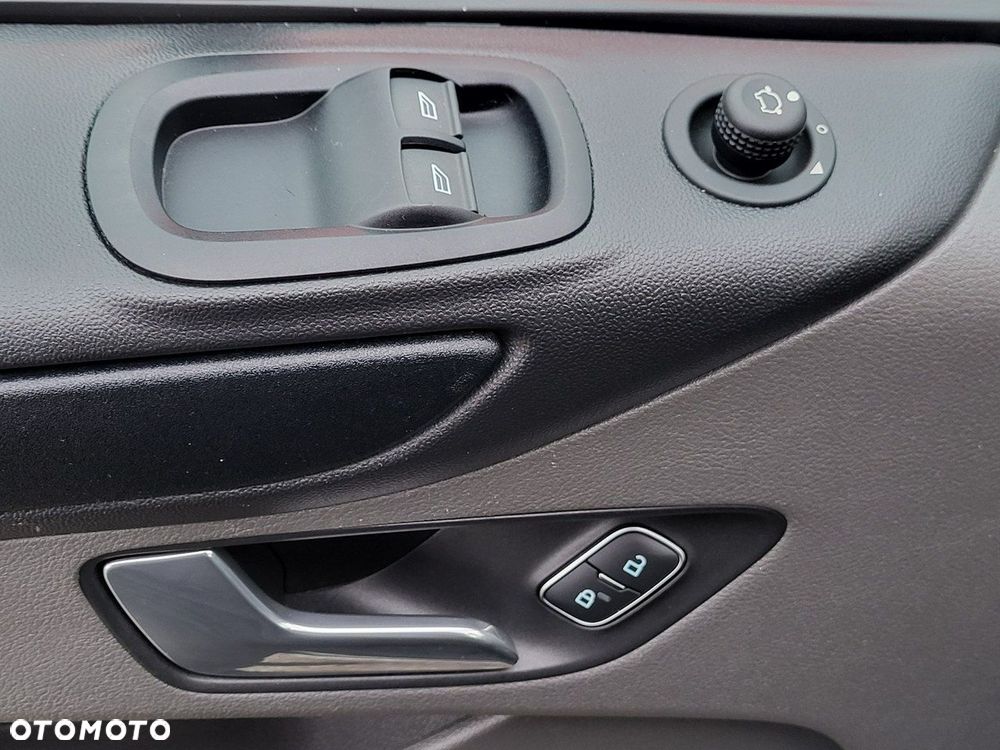 Ford Transit Custom - 32