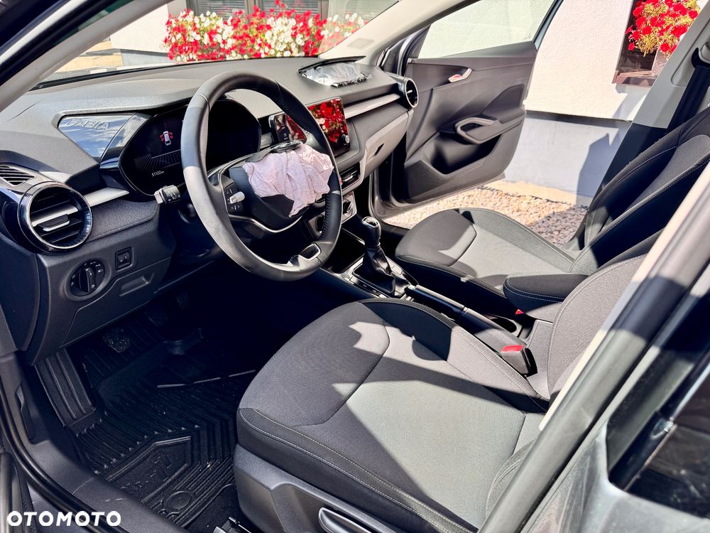 Skoda Fabia 1.0 TSI Essence - 11