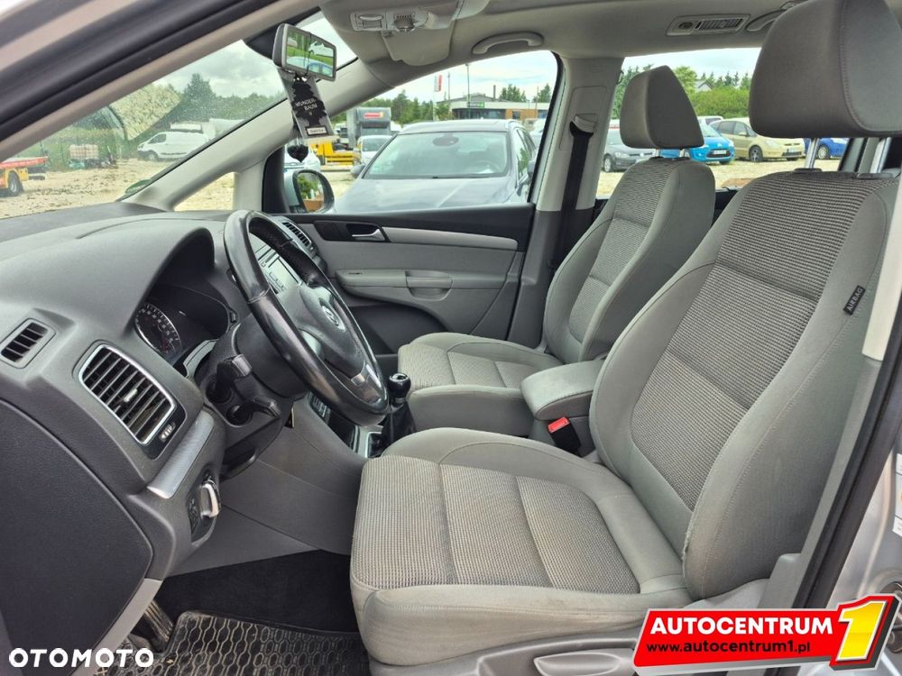 Volkswagen Sharan - 10