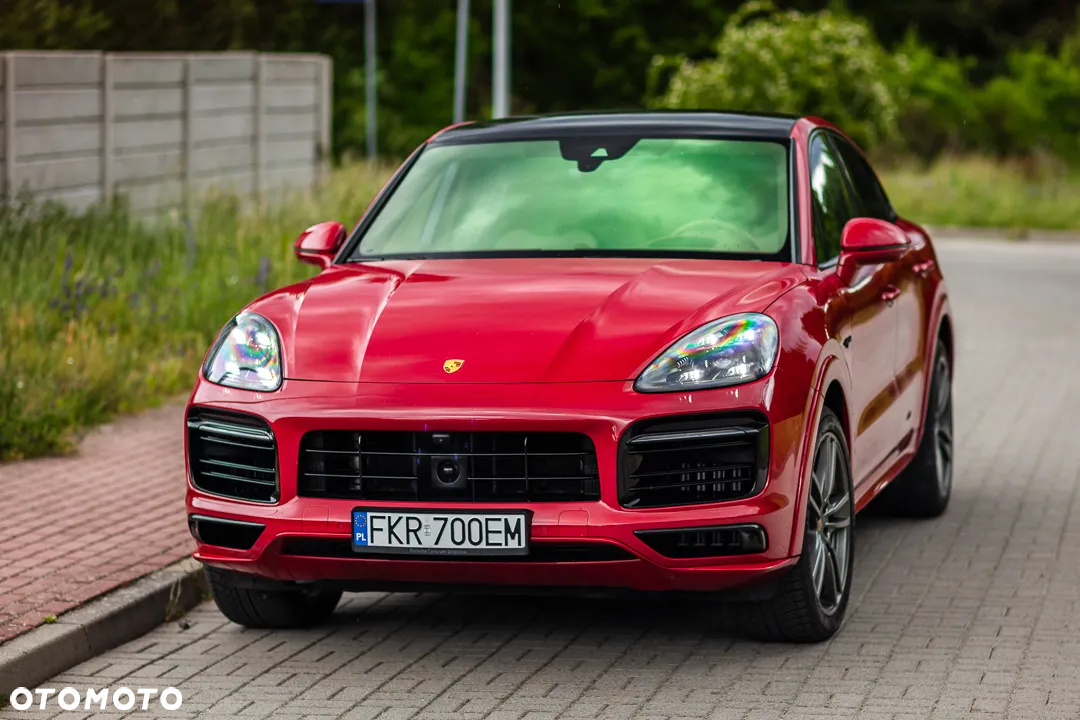 Porsche Cayenne Coupe E-Hybrid - 2