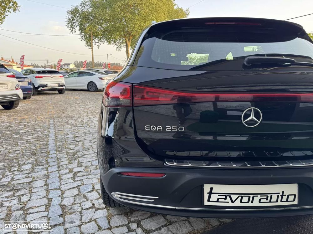 Mercedes-Benz EQA 250 Progressive - 29