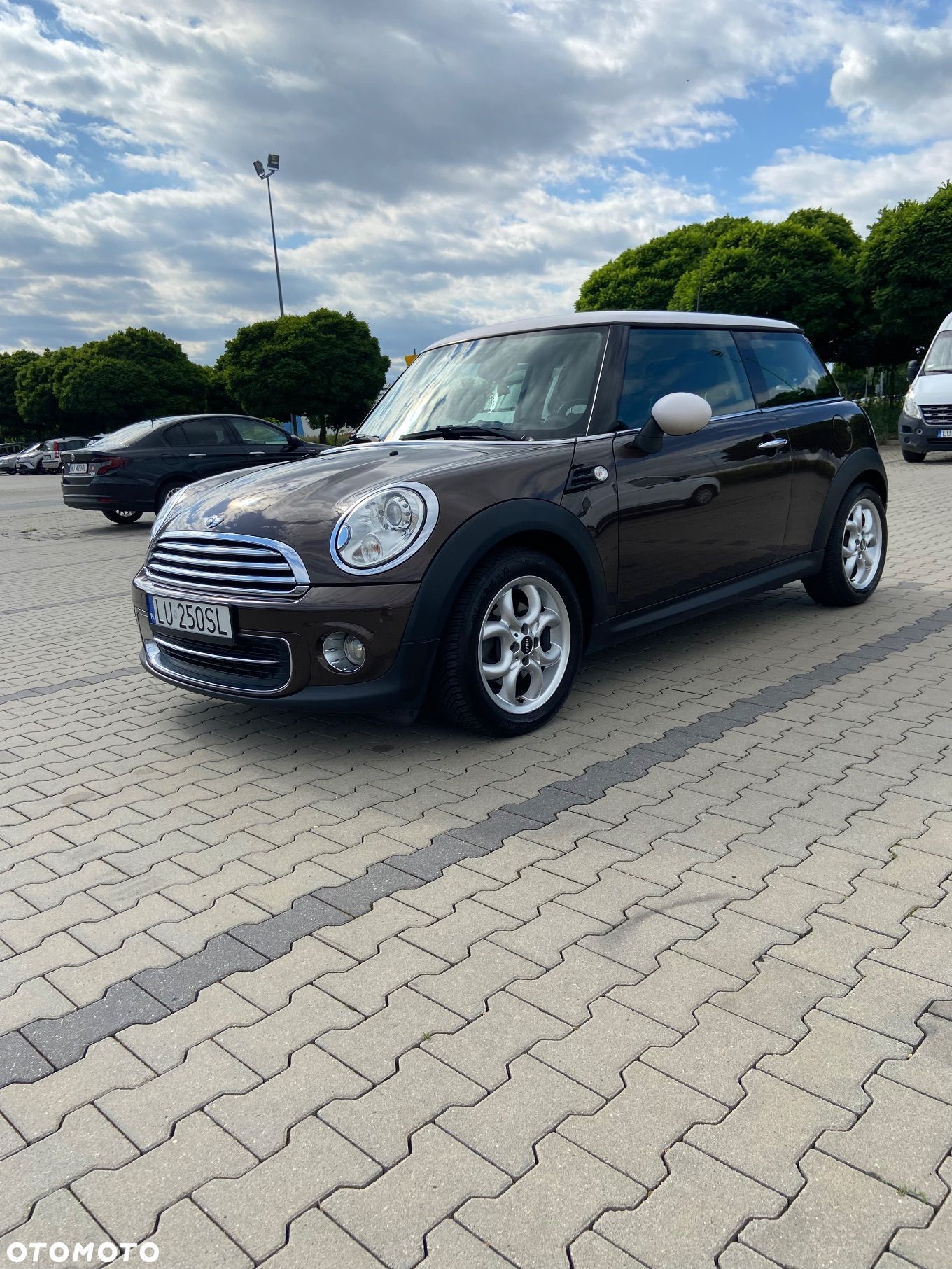 MINI Cooper Standard - 1