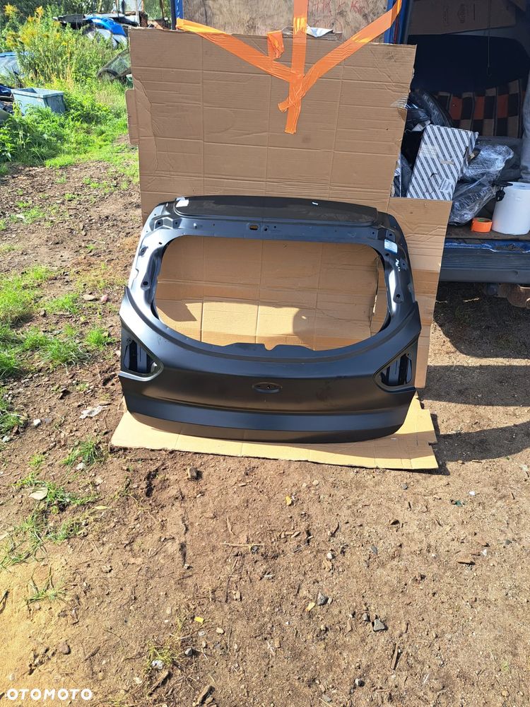 Klapa tylna tył Ford Puma II MK-2 2405726 PL1TB-S40400-AA Klapa pokrywa bagażnika Ford Puma L1TB-S40404-AC 2019 2020 2021 2022 2023 - 1