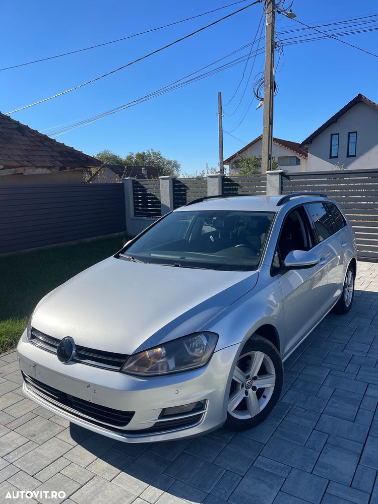 Volkswagen Golf - 2