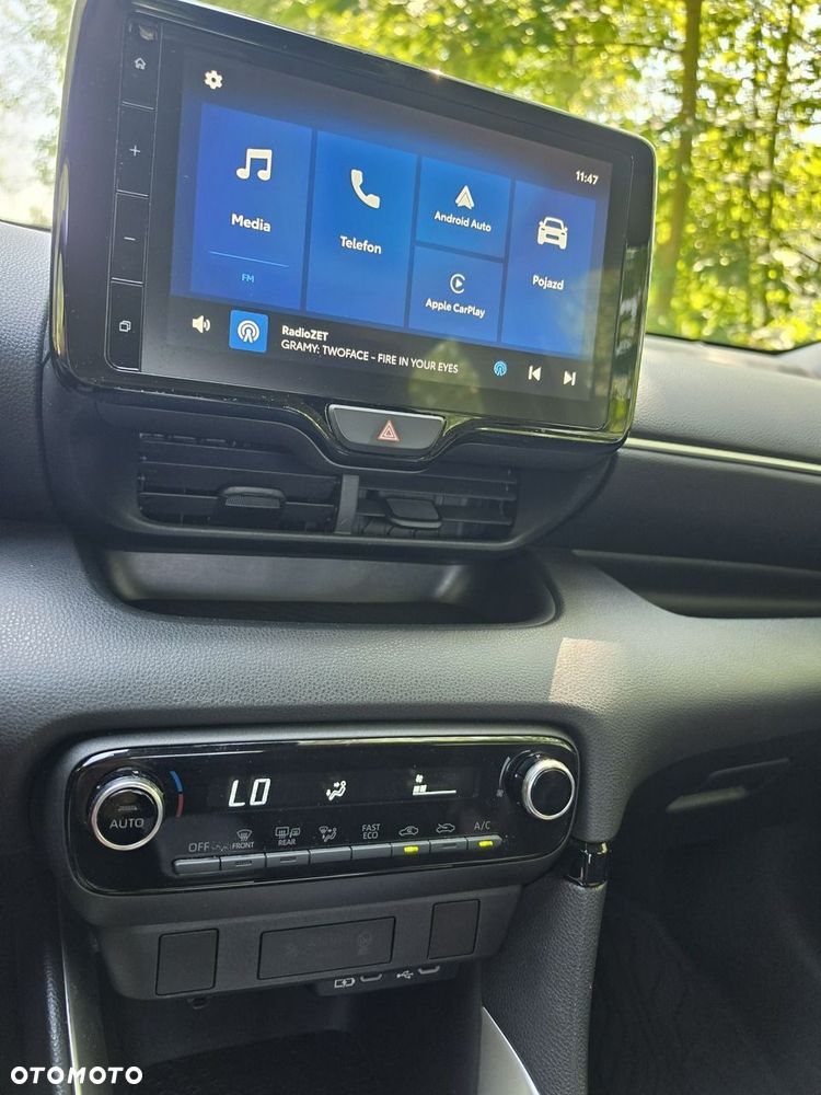 Toyota Yaris Hybrid 1.5 Comfort - 22