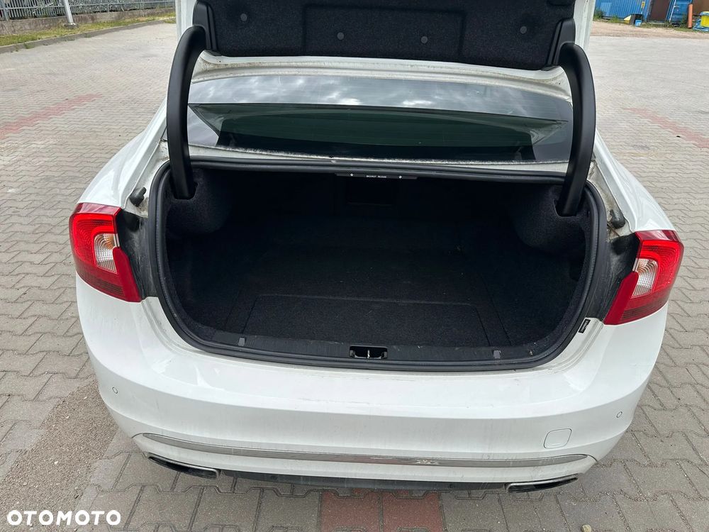 Volvo S60 - 22