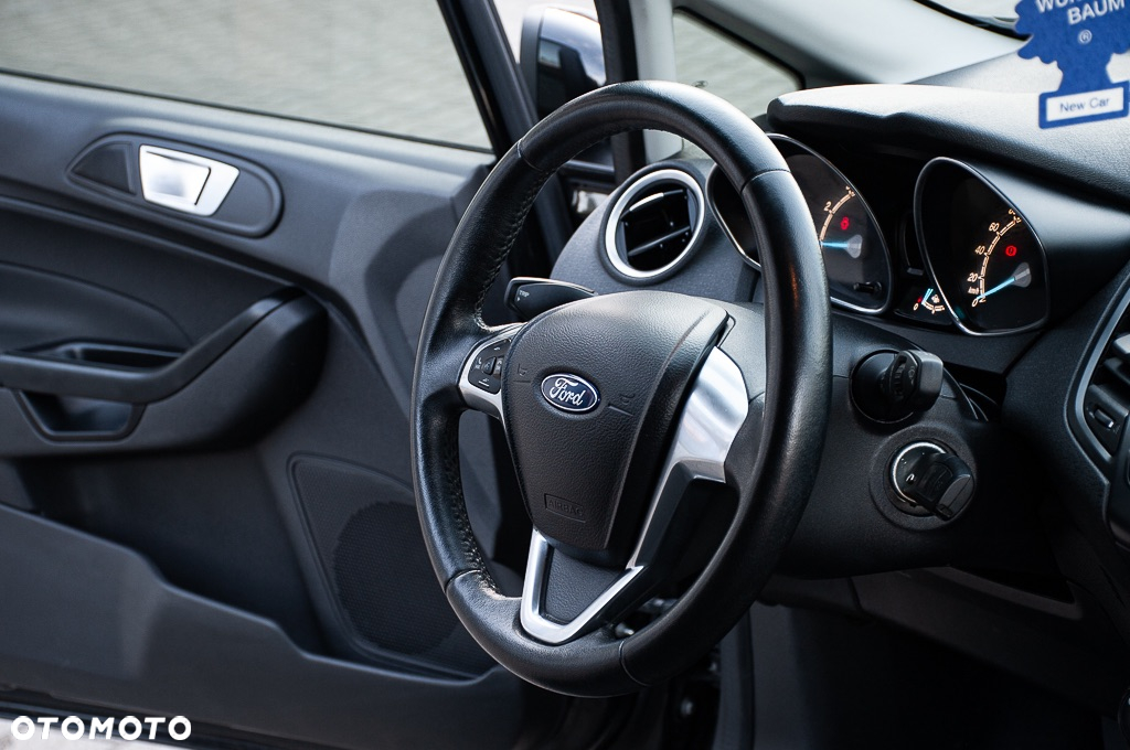 Ford Fiesta - 21