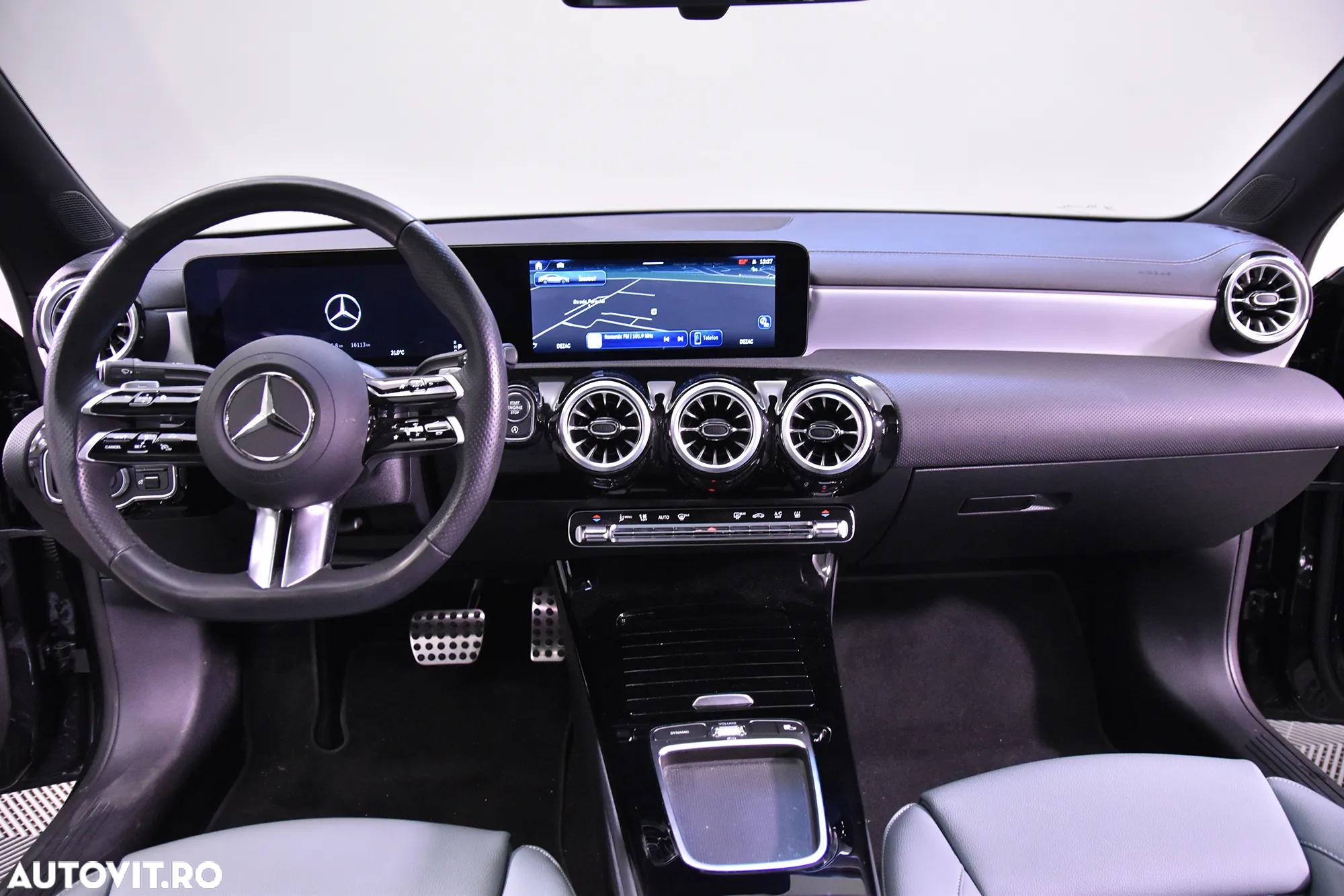 Mercedes-Benz CLA 200 MHEV Coupe - 9