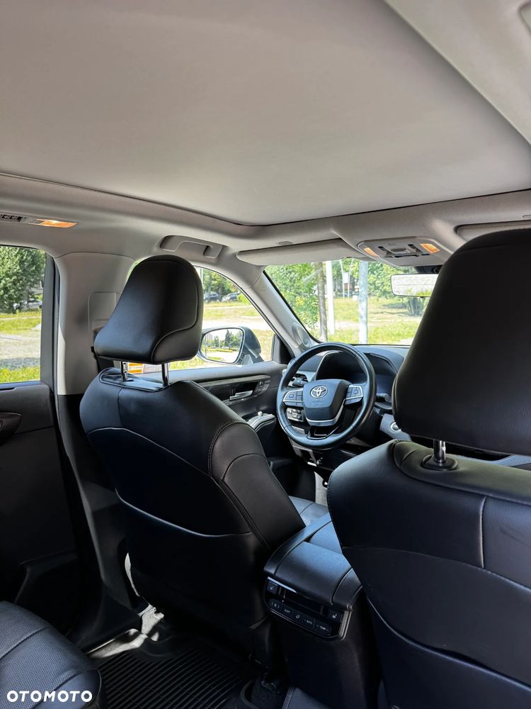 Toyota Highlander 2.5 Hybrid Executive - 13