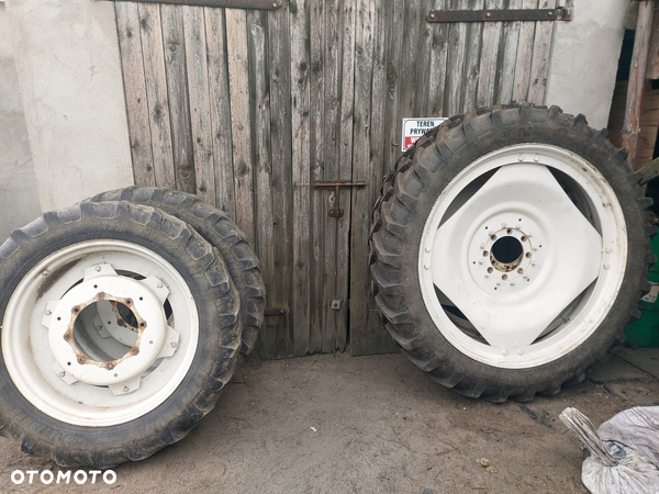 KOŁA DO MIĘDZYRZĘDZI WĄSKIE FELGI 8 SZPILEK OPONY 270/95R48 270/95R32