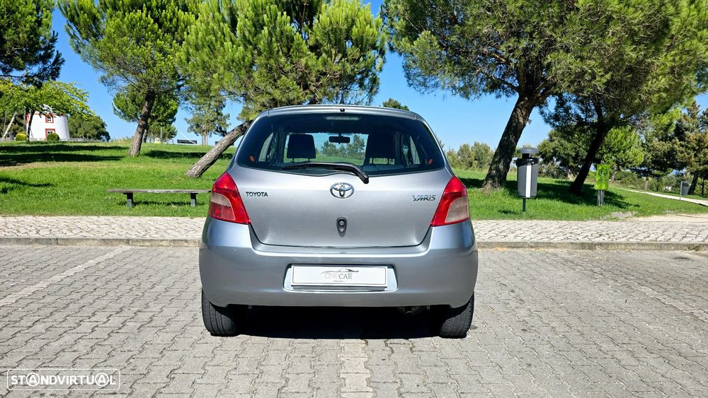 Toyota Yaris 1.0 VVT-i Sol+AC - 5