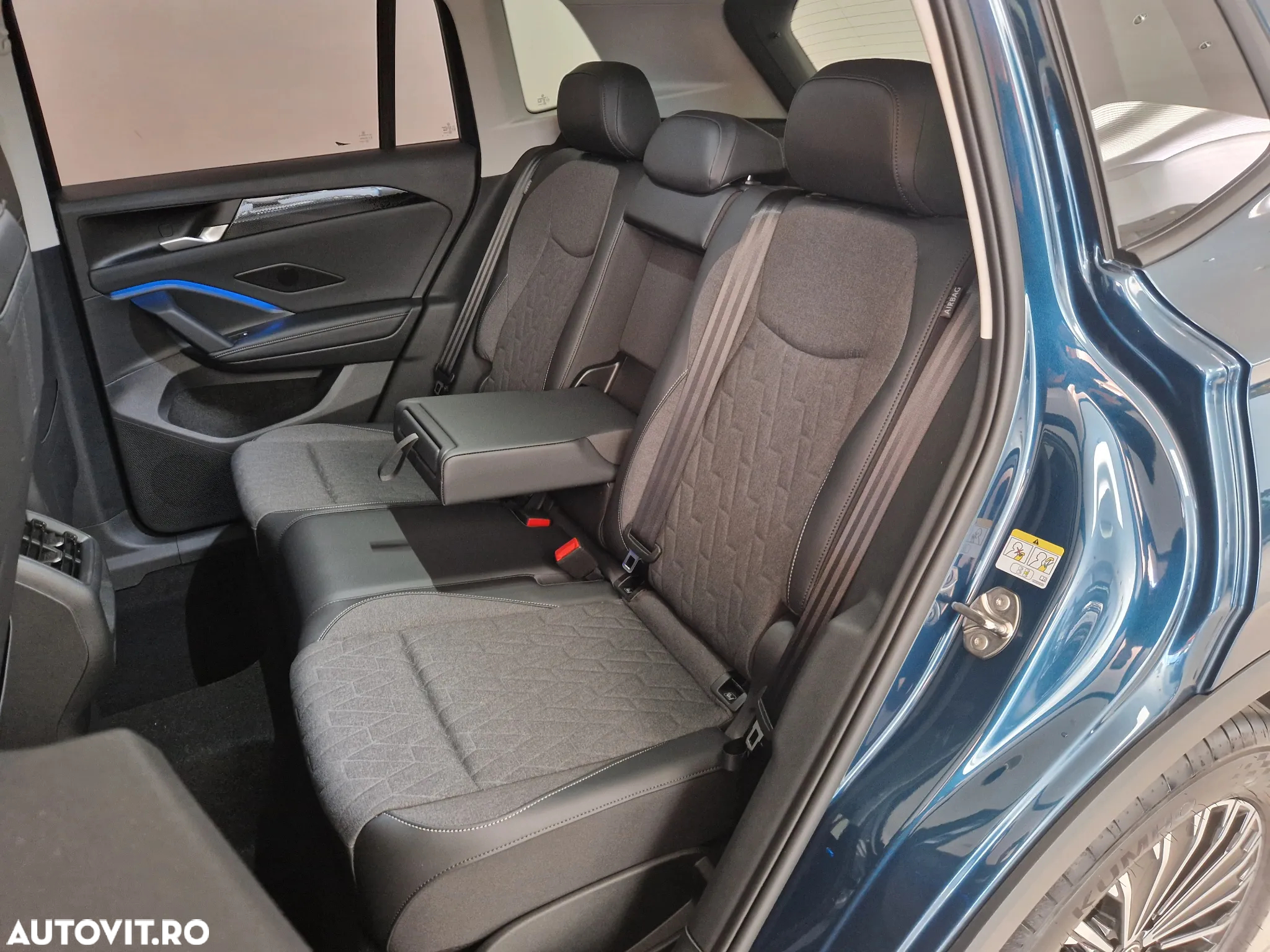 Volkswagen Tiguan - 14