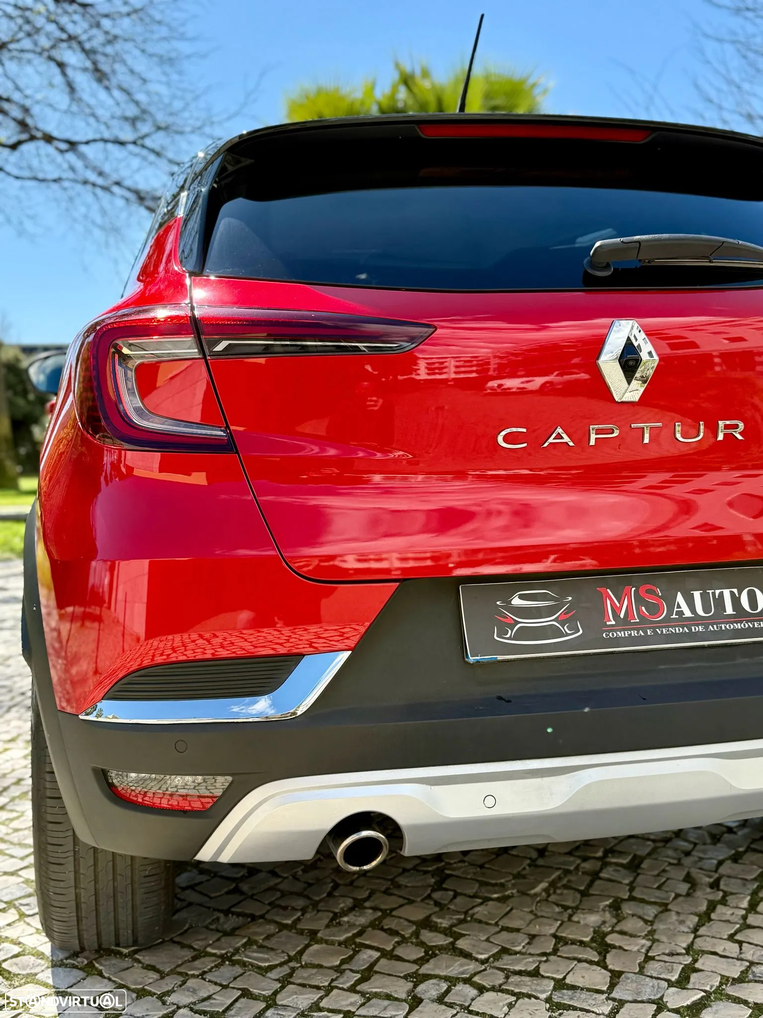 Renault Captur 1.0 TCe Exclusive - 29