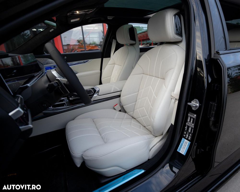 BMW Seria 7 - 10