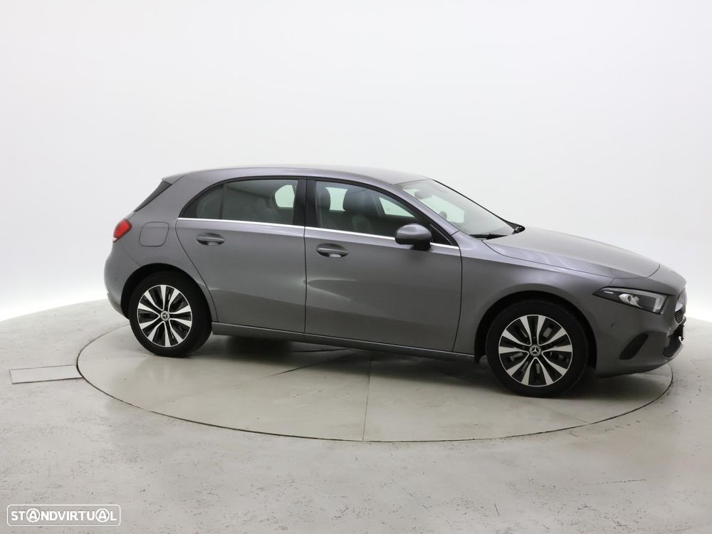 Mercedes-Benz A 250 e Style Plus - 9