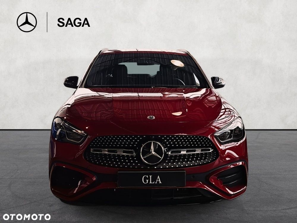 Mercedes-Benz GLA - 3