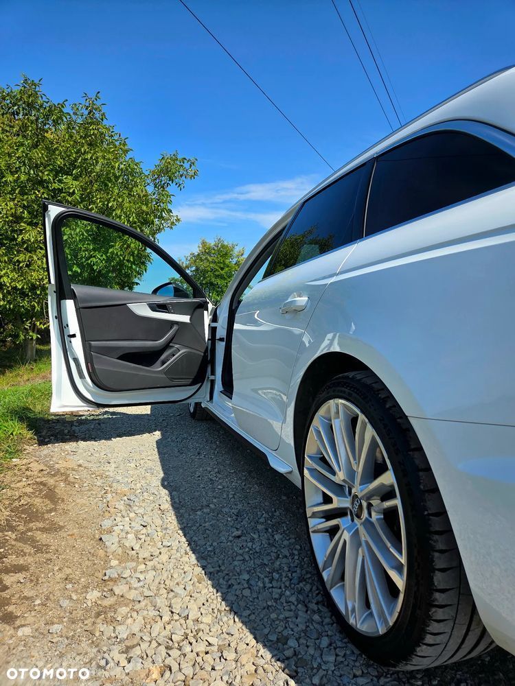 Audi A4 Avant 40 TDI Quattro S Line S tronic - 7