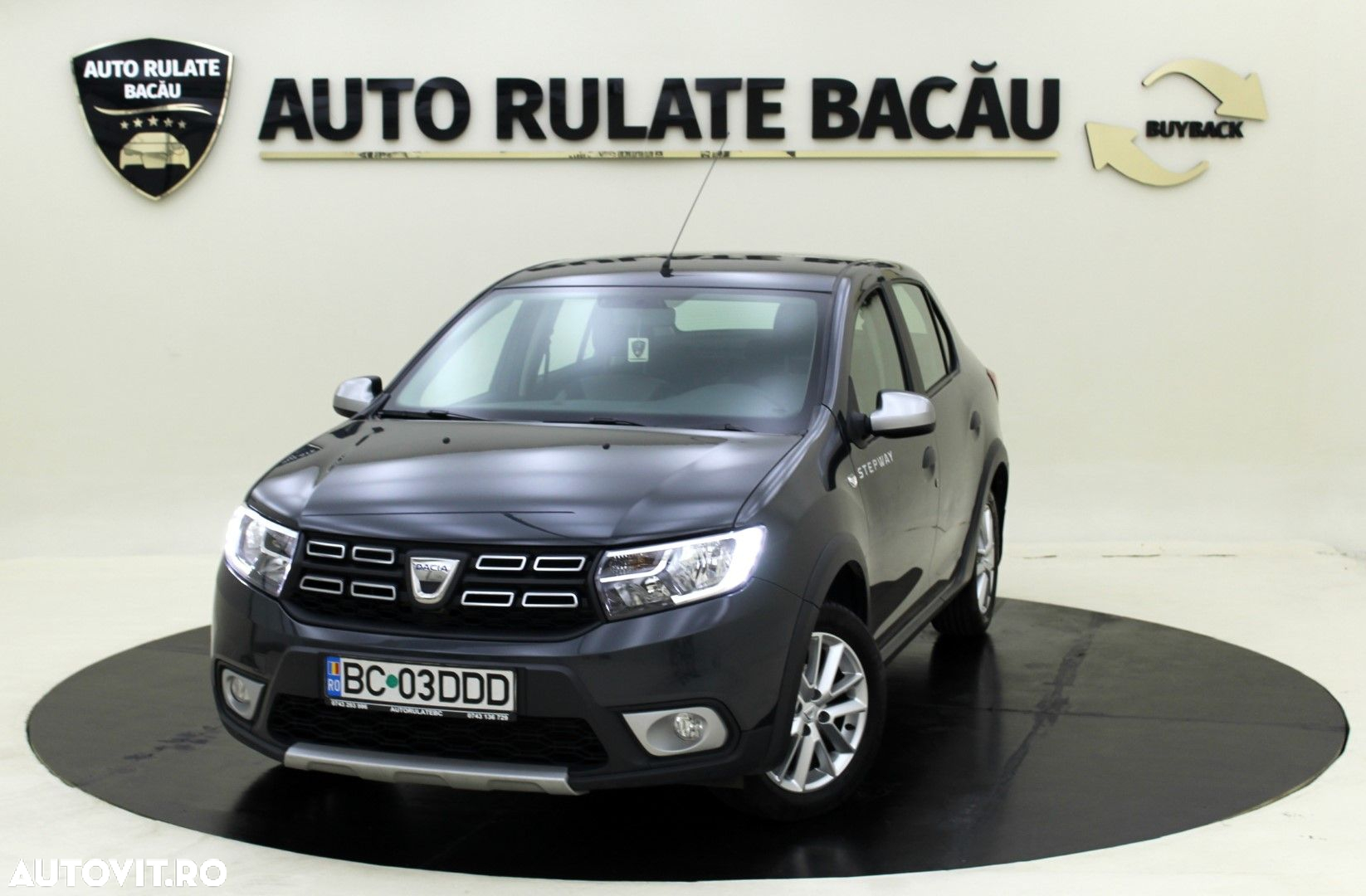 Dacia Logan Stepway 0.9 TCe - 2