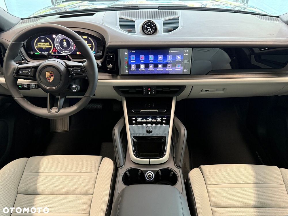Porsche Cayenne - 24