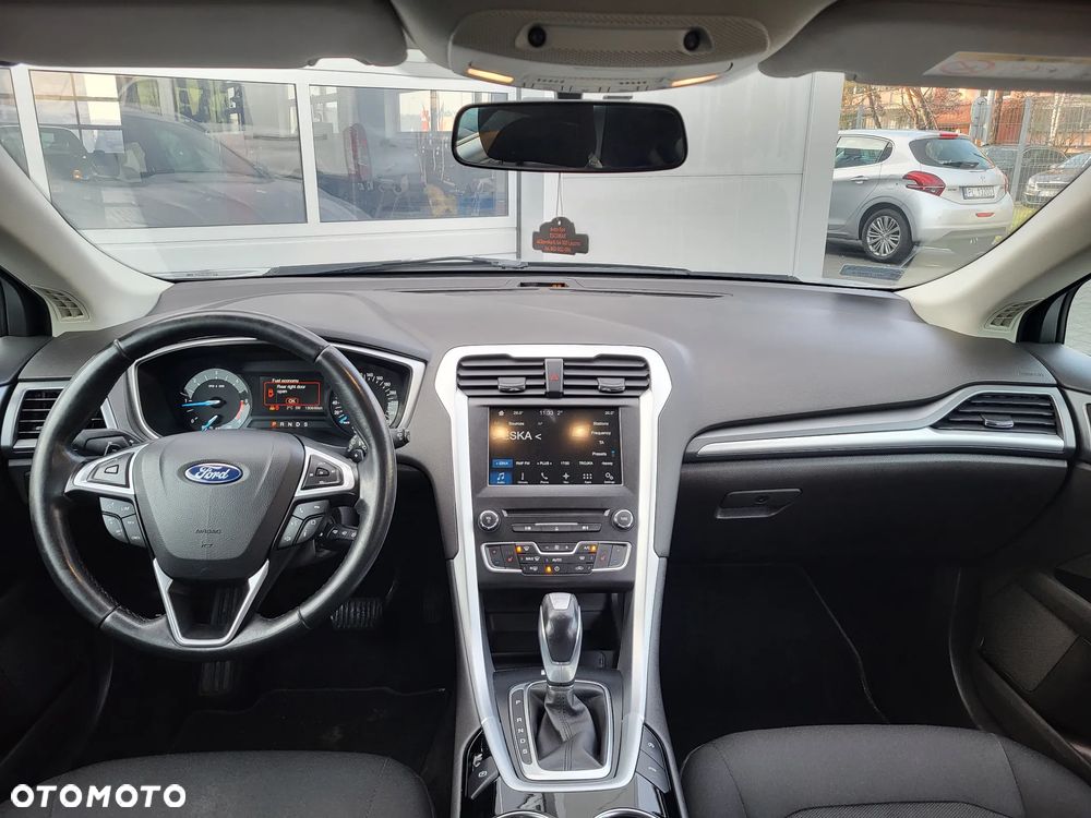 Ford Mondeo 2.0 TDCi Titanium PowerShift - 6