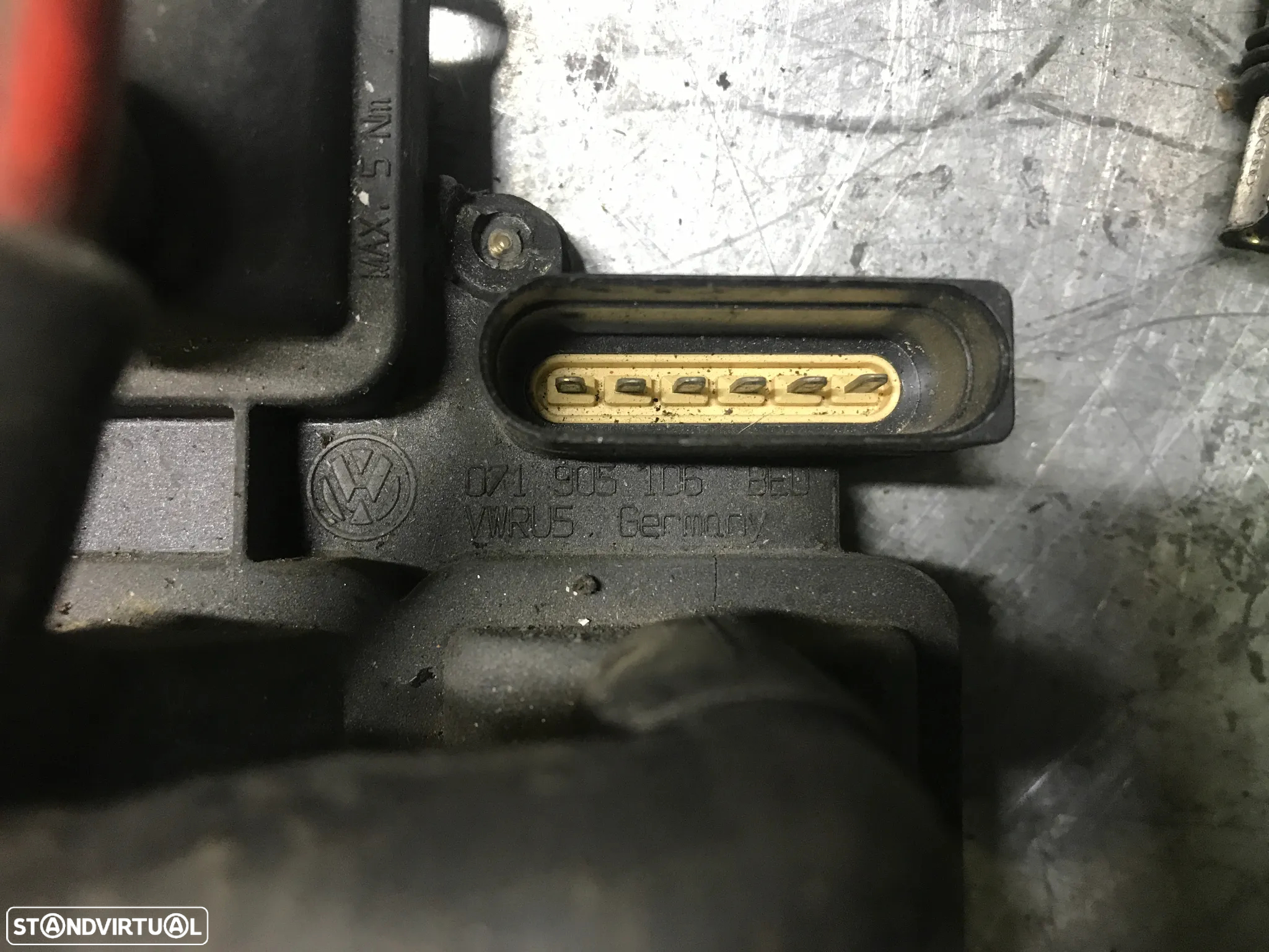 BOBINE DE IGNIÇÃO AUDI / VOLKSWAGEN / SEAT 2.3i V5 (5 CILINDROS) 071905106 - 2