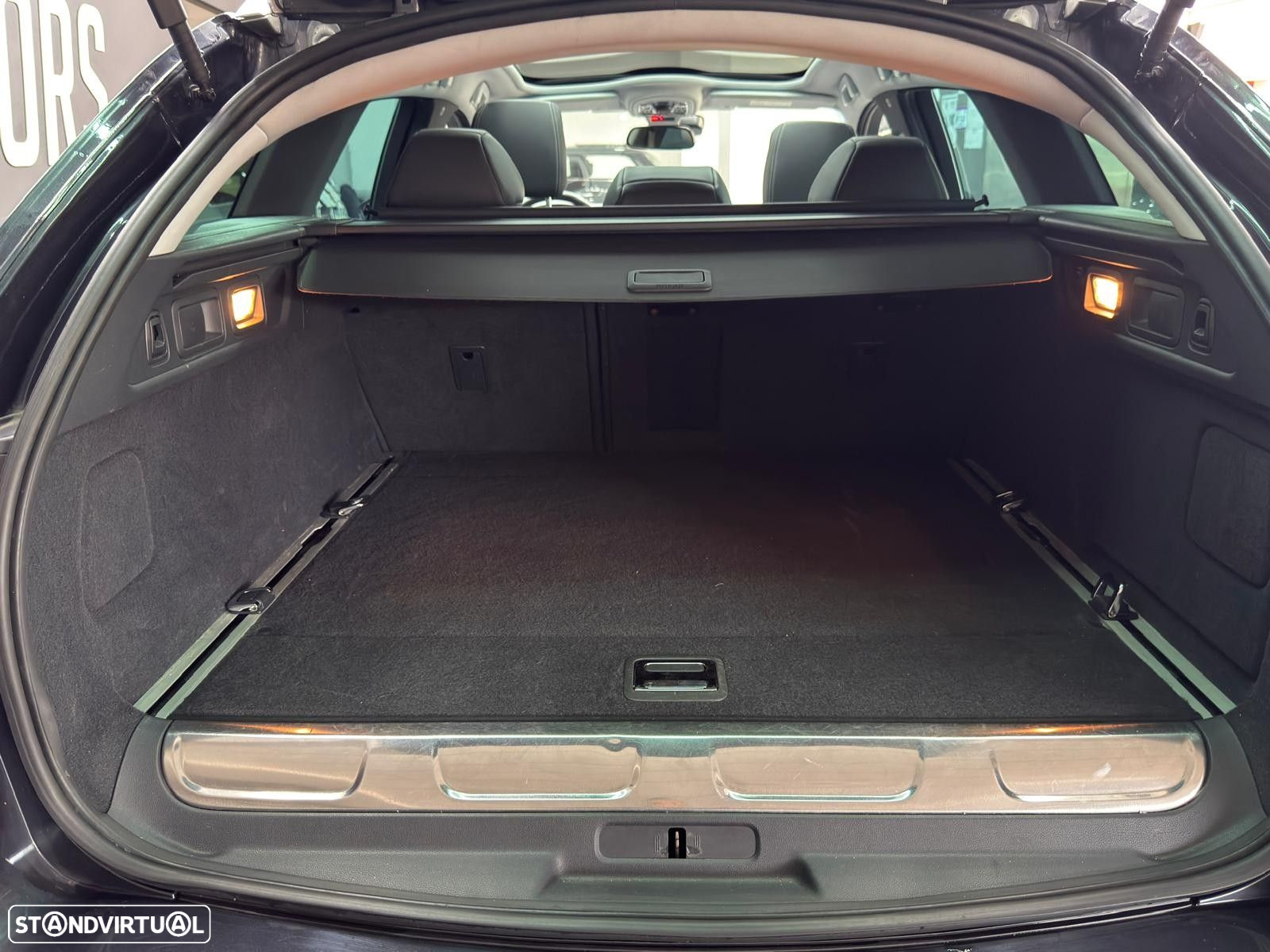 Peugeot 508 RXH 2.0 HDi Hybrid4 Limited Edition 2-Tronic - 11
