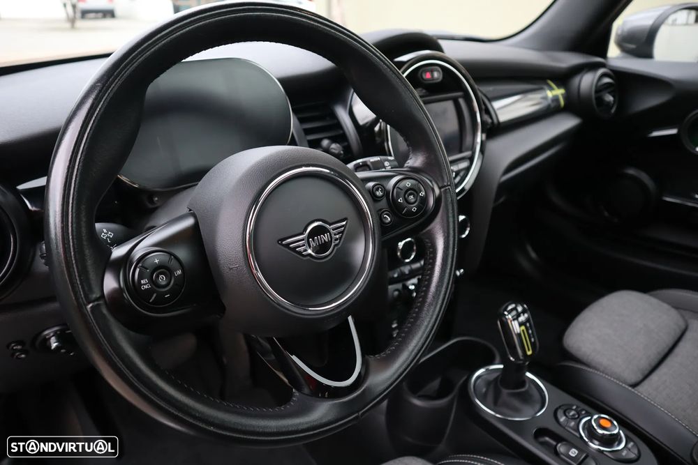MINI 3 Portas Cooper SE - 20