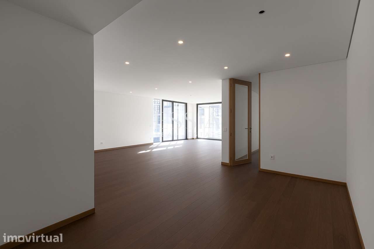 Apartamento T3 com Varanda - Empreendimento Varandas do Foco - Grande imagem: 3/20