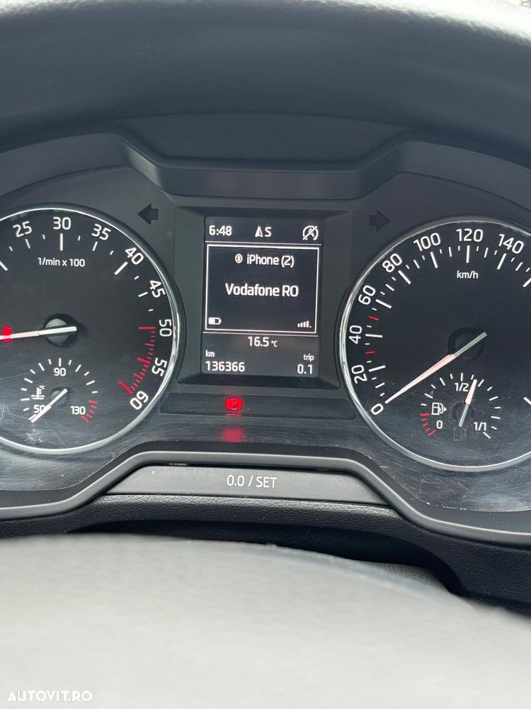 Skoda Octavia - 8