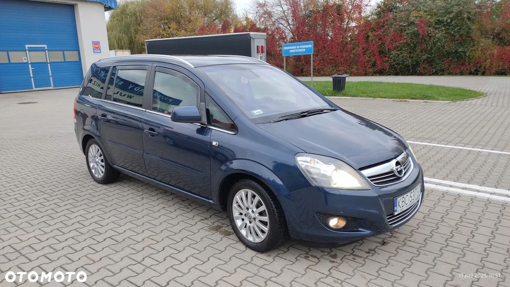 Opel Zafira 1.8 Family - 1