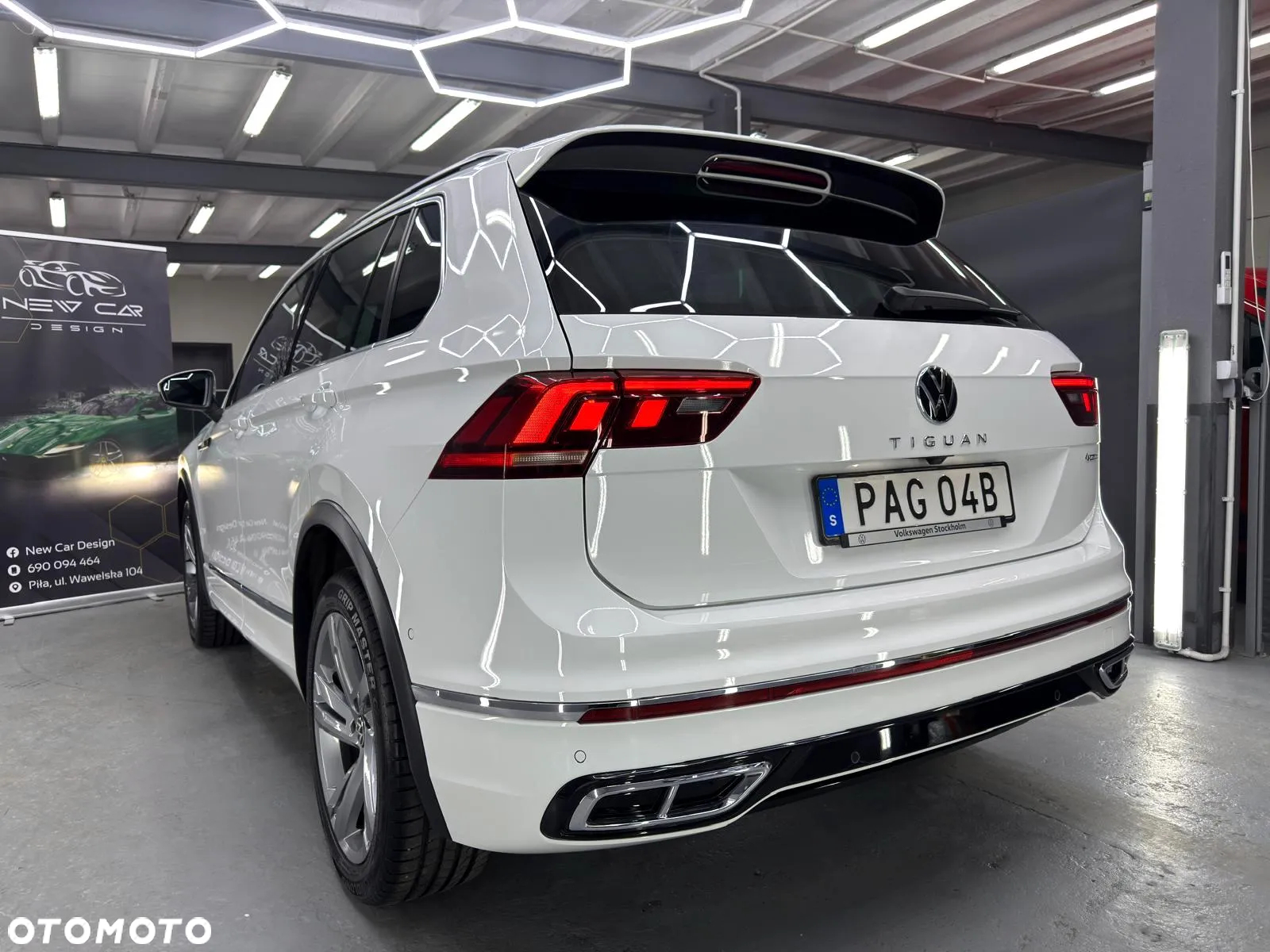 Volkswagen Tiguan 2.0 TDI SCR 4MOTION DSG R-Line - 4