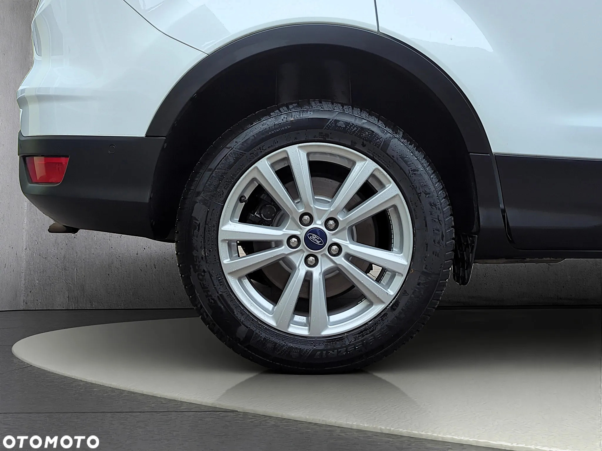 Ford Kuga 1.5 EcoBoost FWD Titanium ASS - 23