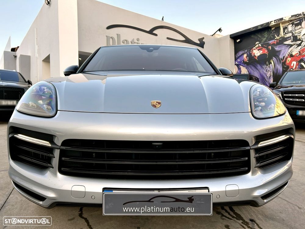 Porsche Cayenne Coupé E-Hybrid - 8
