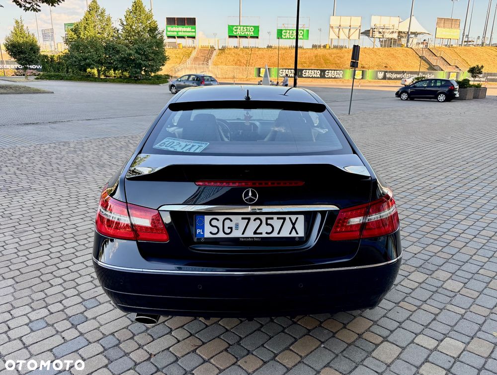 Mercedes-Benz Klasa E - 19