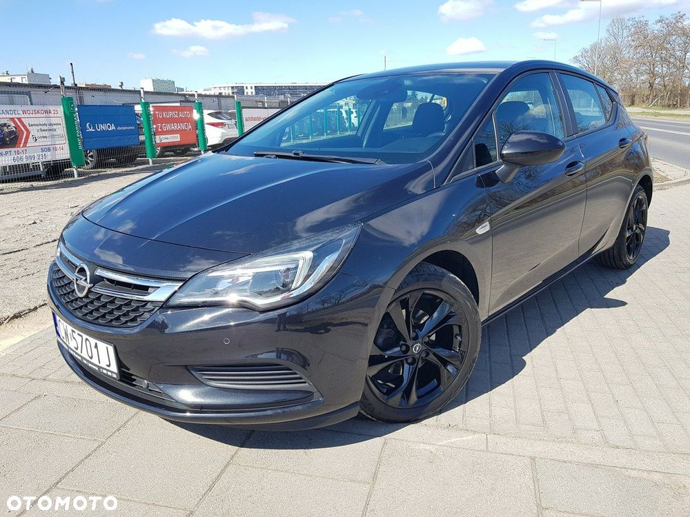 Opel Astra 1.4 Turbo Edition - 1