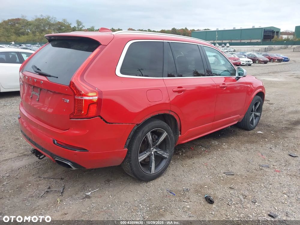 Volvo XC 90 - 29