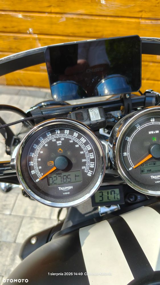 Triumph Rocket - 8
