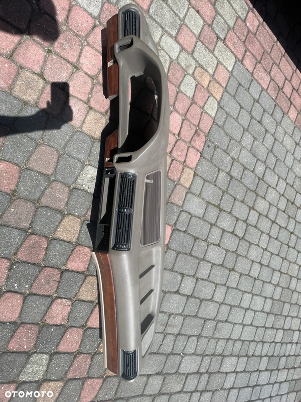 Bmw E32 Deska rozdzielcza konsola