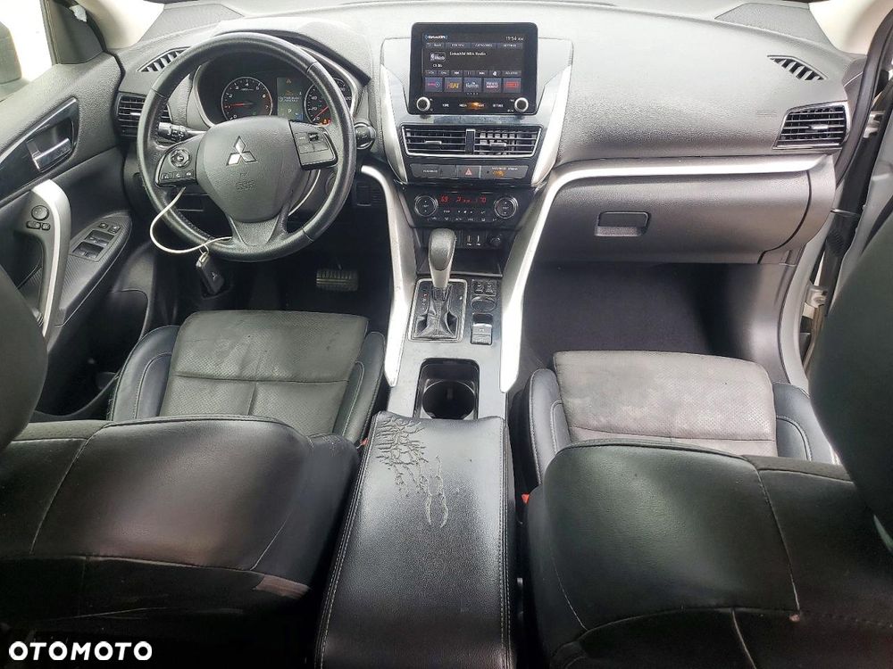 Mitsubishi Eclipse Cross - 7