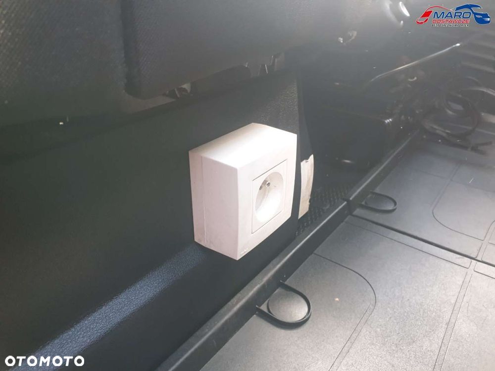 Renault TRAFIC LONG 6 OSÓB KLIMA NAVI - 32