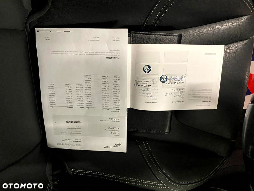 Volvo S60 D4 Geartronic RDesign - 25