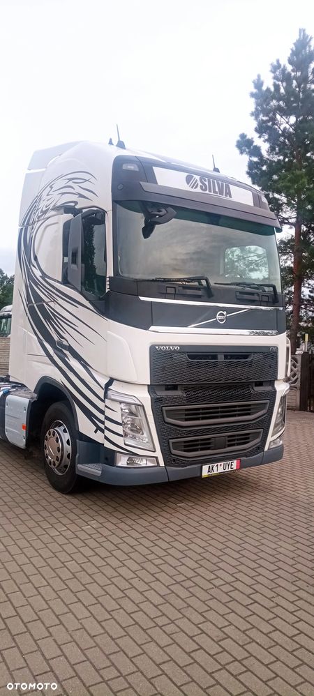 Volvo FH - 1