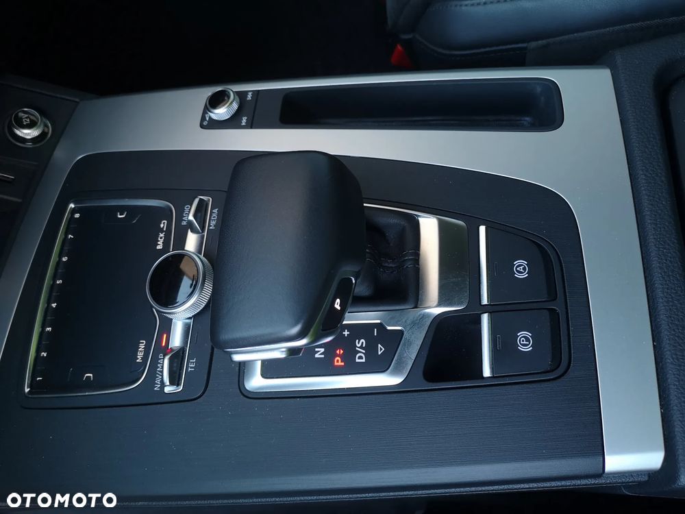 Audi Q5 45 TFSI mHEV Quattro S tronic - 24