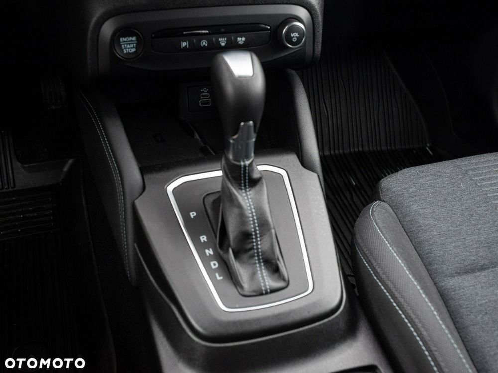 Ford Focus 1.0 EcoBoost Hybrid ACTIVE X - 16