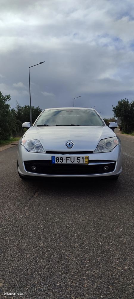 Renault Laguna 2.0 dCi Confort - 2