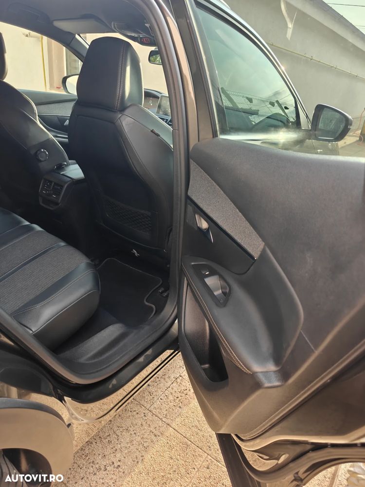 Peugeot 3008 1.6 PureTech Turbo S&S EAT8 GT-Line - 21