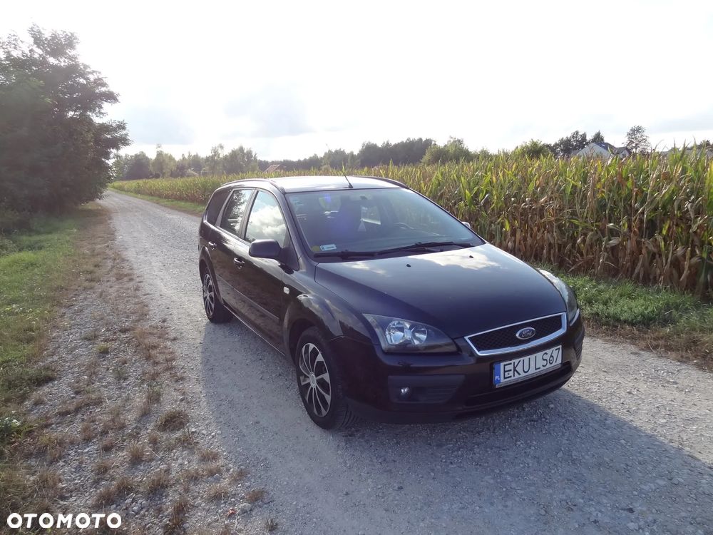 Ford Focus 2.0 Ghia - 2