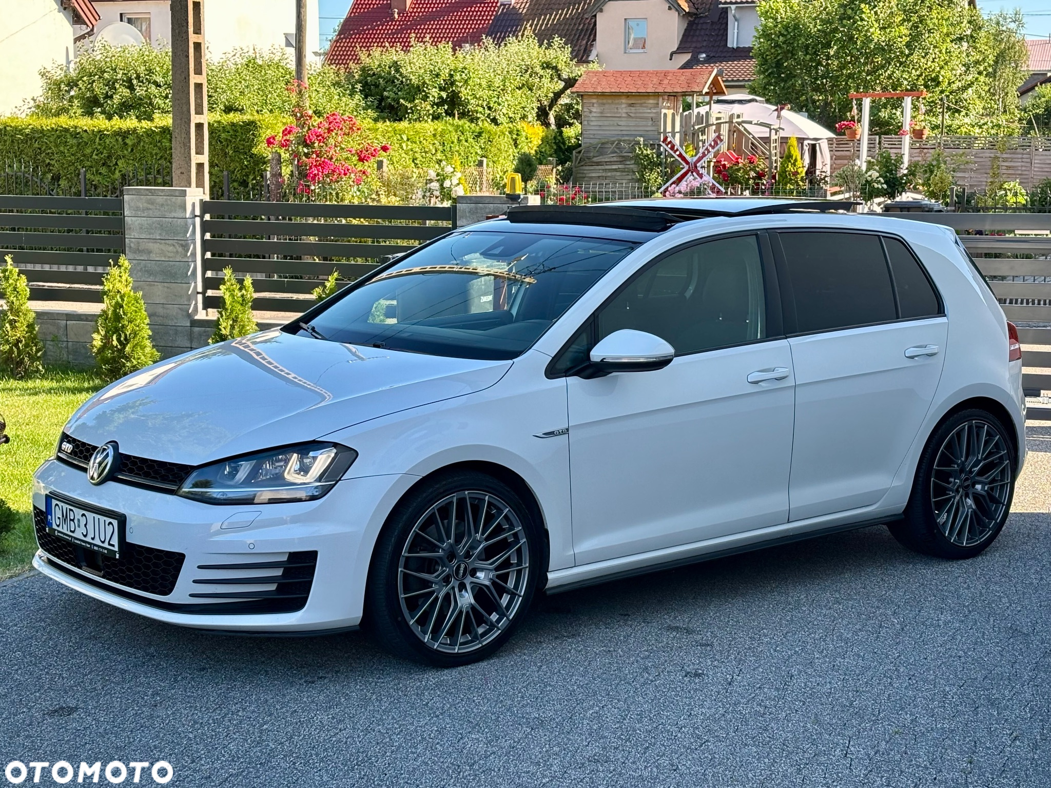Volkswagen Golf VII 2.0 TDI BMT GTD DSG - 29