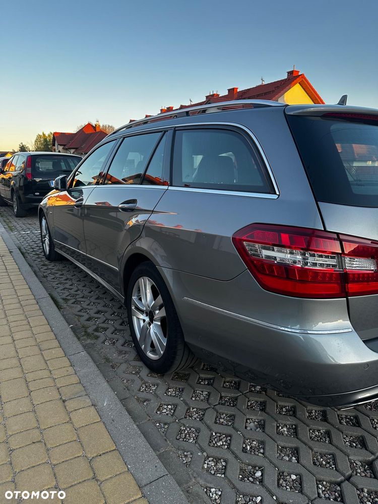 Mercedes-Benz Klasa E - 5